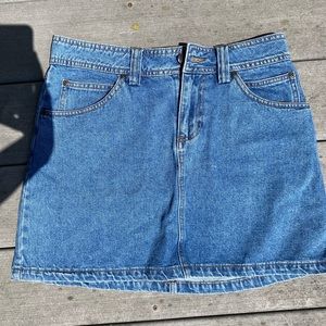 BRAND NEW!!! outback brand jean skirt. i just don’t wear skirts so i’m selling!
